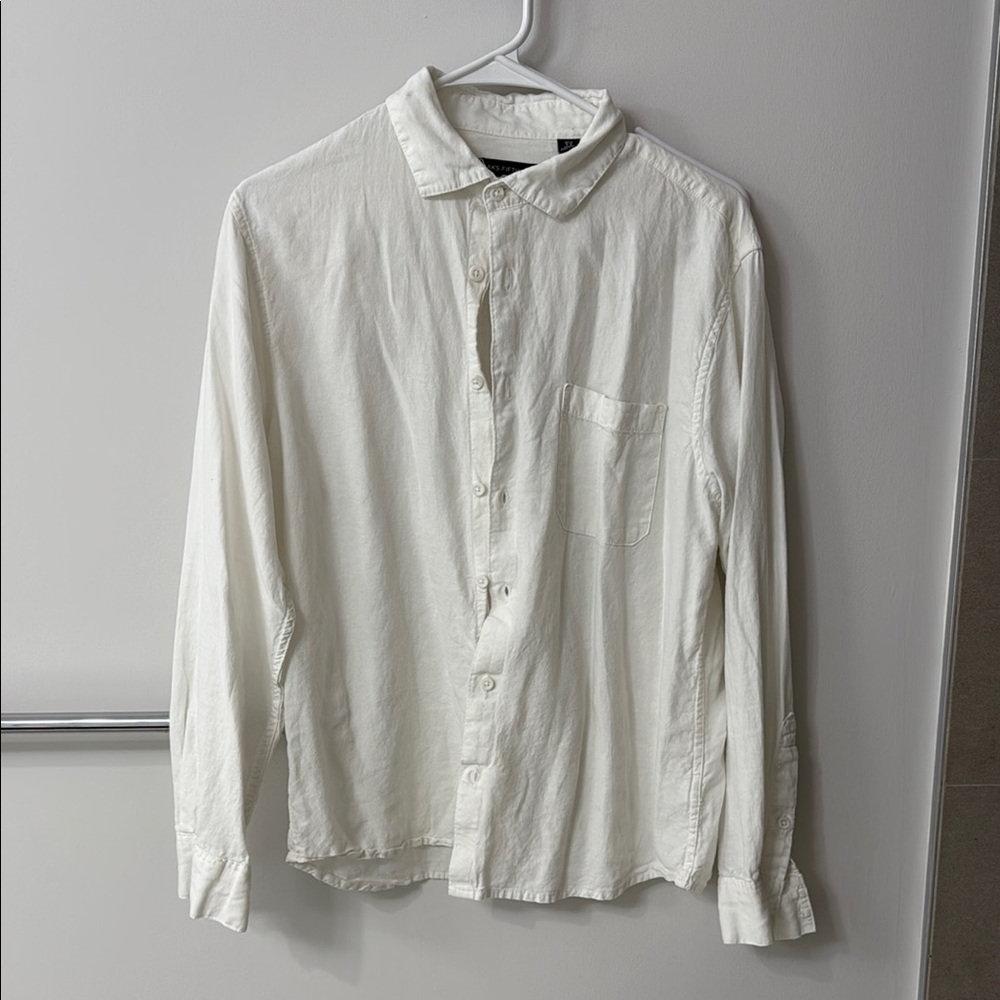 Saks Fifth Avenue White Casual linen Button Down Shirt